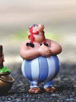 **Żeliwne miniatury: Jak wykorzystać formy do babeczek i mini patelnie żeliwne do perfekcyjnych, indywidualnych deserów?** - 3 2025