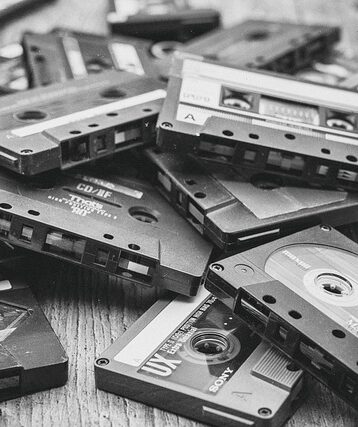 Żeliwna Nostalgia: Jak zapomniana patelnia od babci nauczyła mnie więcej o gotowaniu niż wszystkie kursy kulinarne razem wzięte. - 25 2025